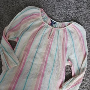 Pastel and light cream CHAPs top